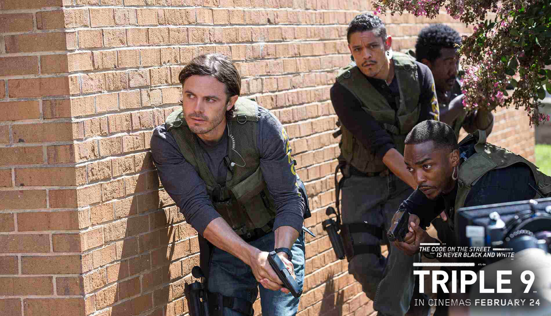 Triple 9: Action-Packed Cop Thriller with an Ensemble Cast