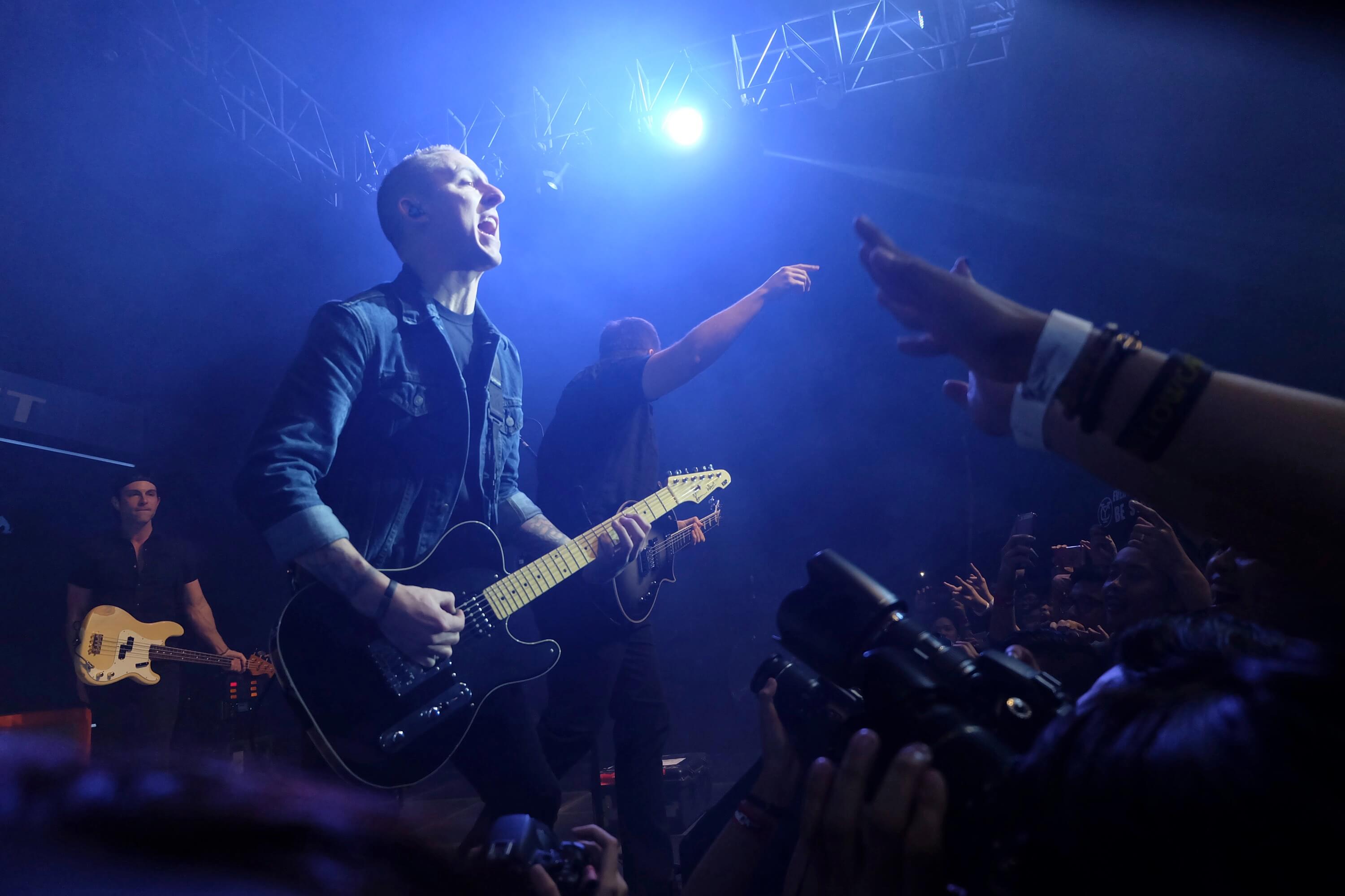 Yellowcard Bids Manila Farewell with Hit-Packed Concert
